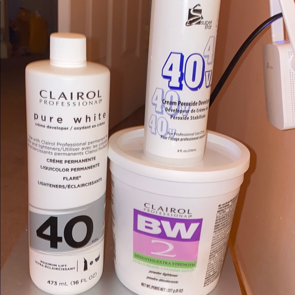 SOLD‼️‼️ Hair Bleaching Set